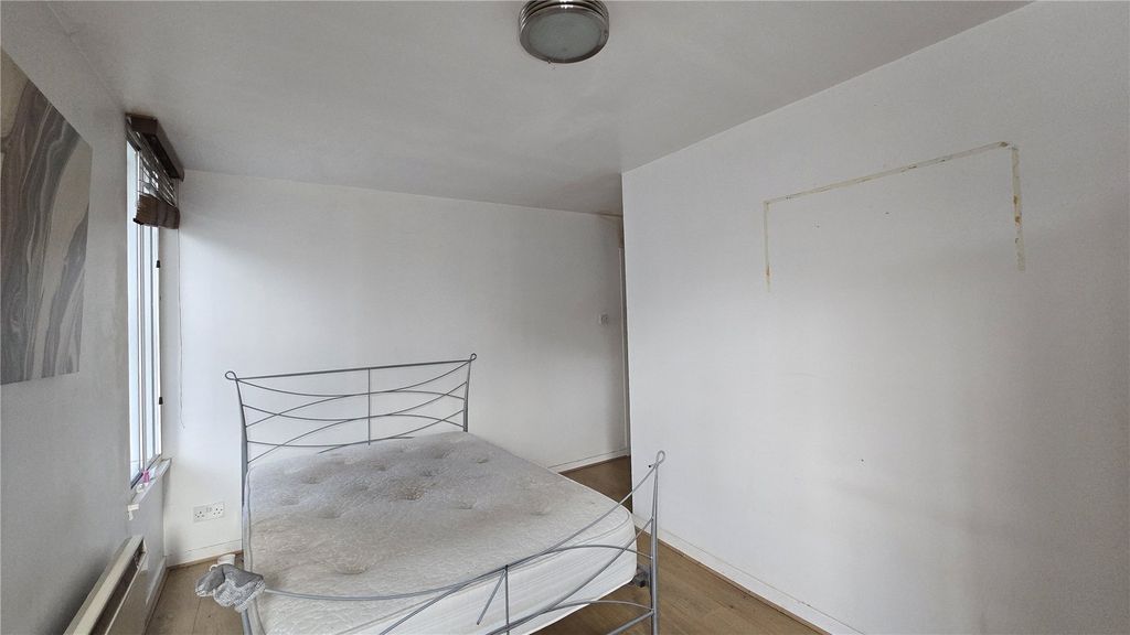 Property photo 3 of 6 Picture No. 03