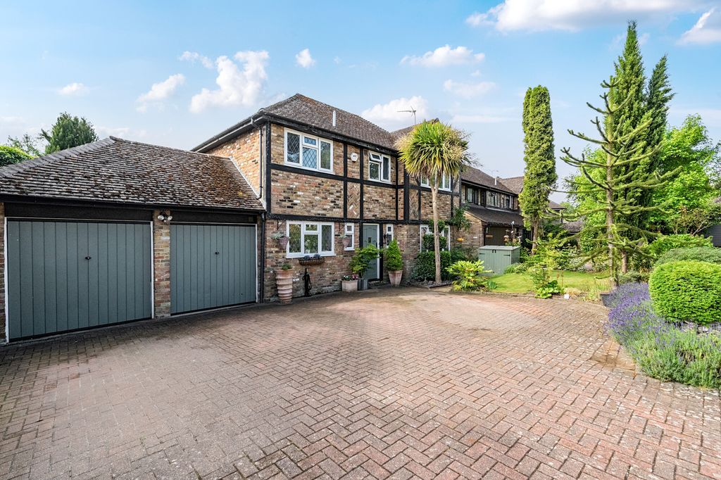 Property photo 1 of 10