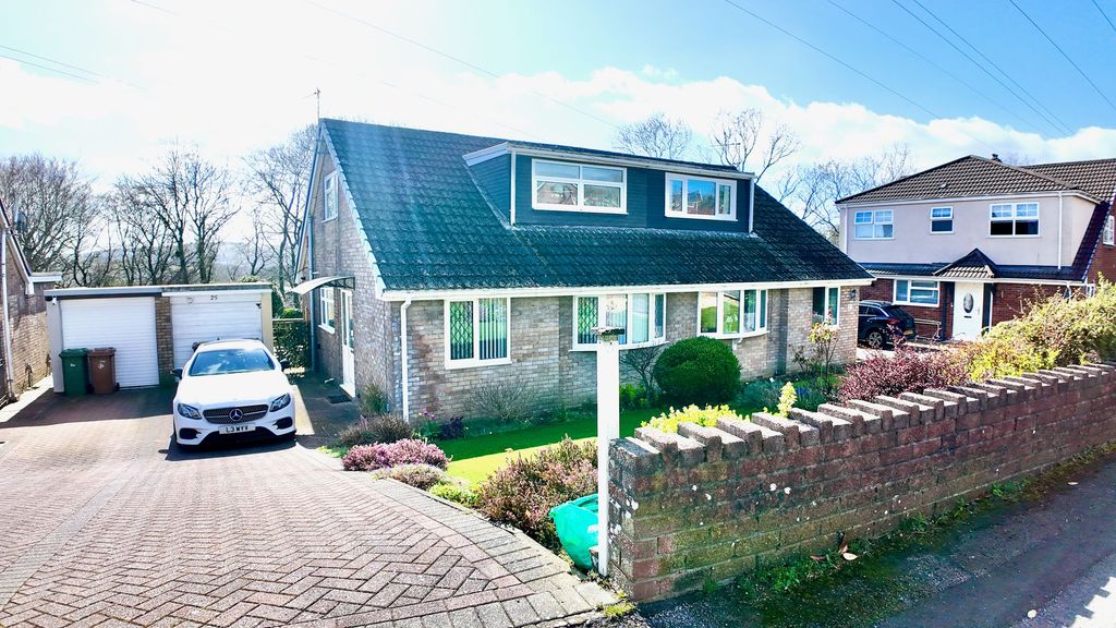 Property photo 1 of 35