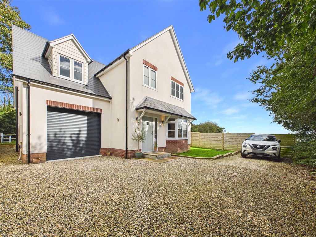 Property photo 1 of 21 Picture No. 27