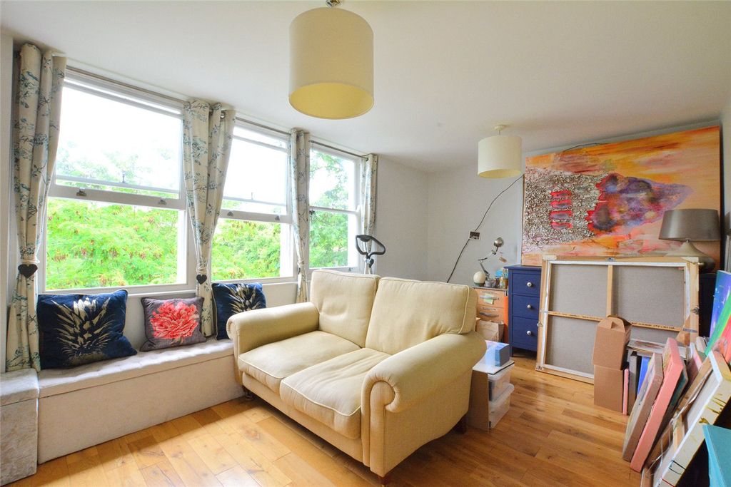 Property photo 2 of 7 Picture No. 04