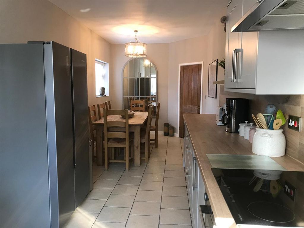 Property photo 2 of 27 20250929_095847000_Ios 1.Jpg