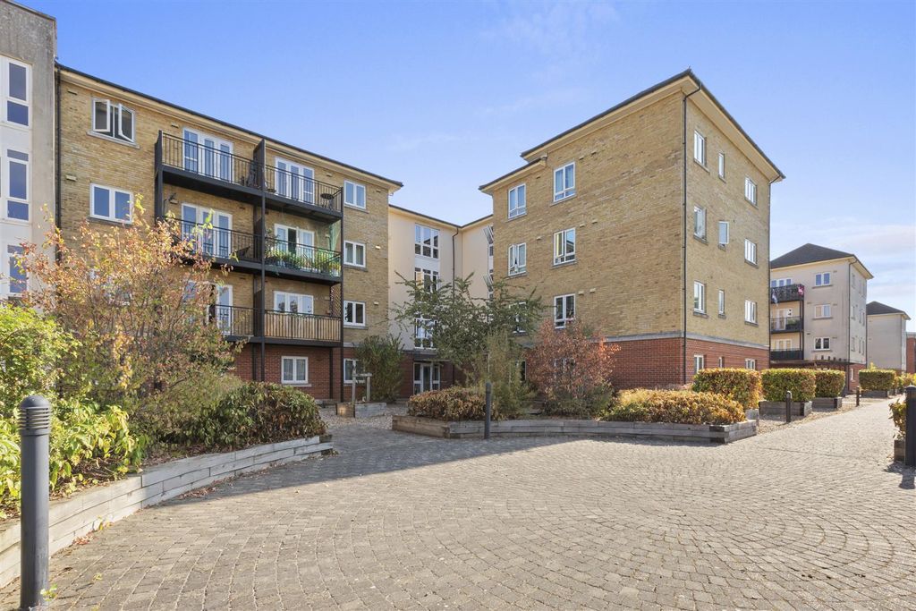 Property photo 1 of 11 Mathews House, Tadros Court-10.Jpg