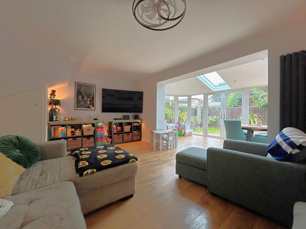 Property photo 2 of 15