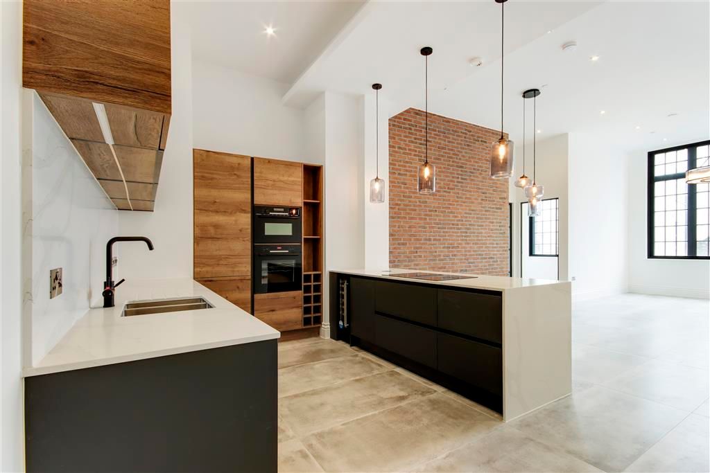 Property photo 3 of 14 Kitchen Lounge Diner