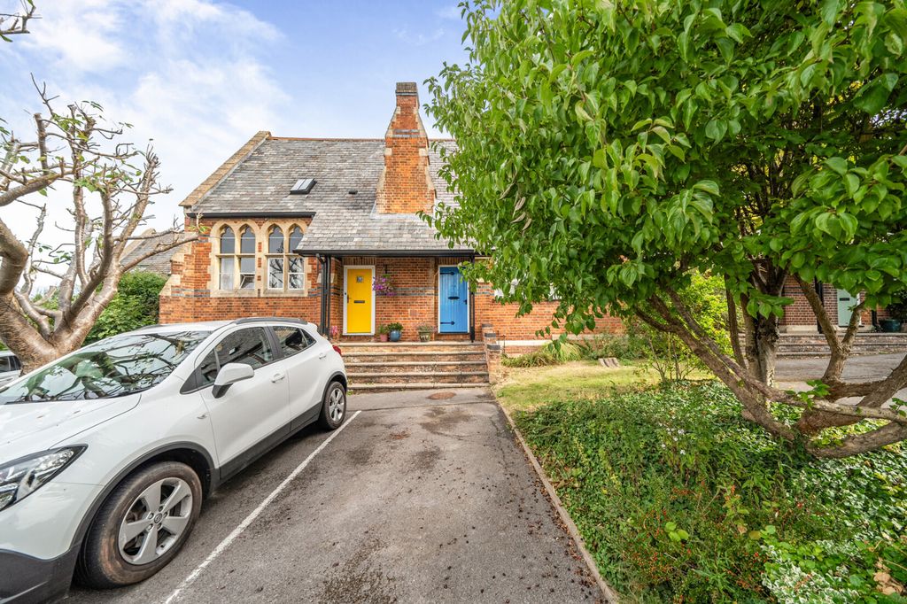 Property photo 1 of 13 External