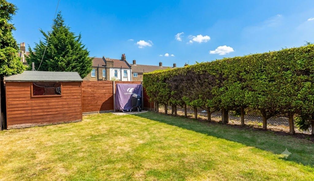 Property photo 2 of 16