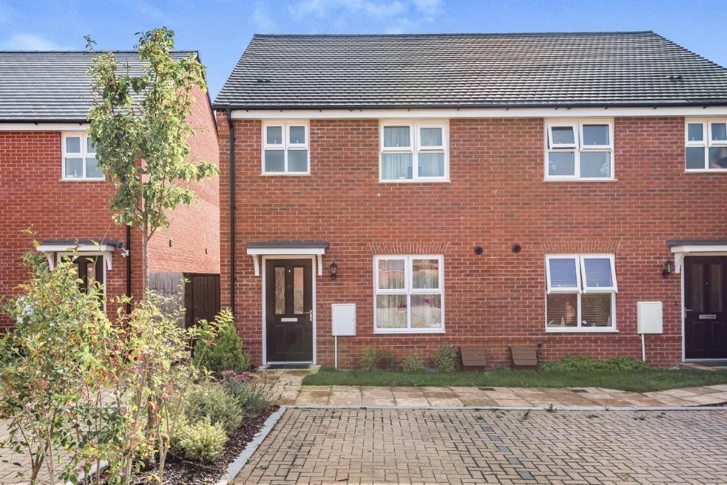 Property photo 1 of 8