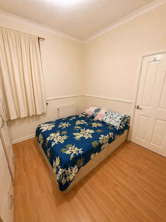 Property photo 1 of 6