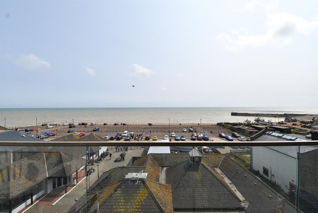 Additional image 22 of 2 bed flat for saleRock-A-Nore Road, Hastings TN34