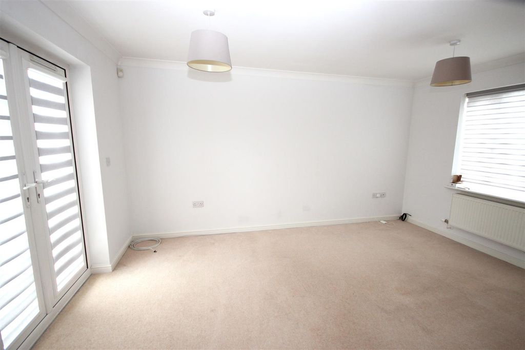 Property photo 3 of 13 Img_1514.Jpg