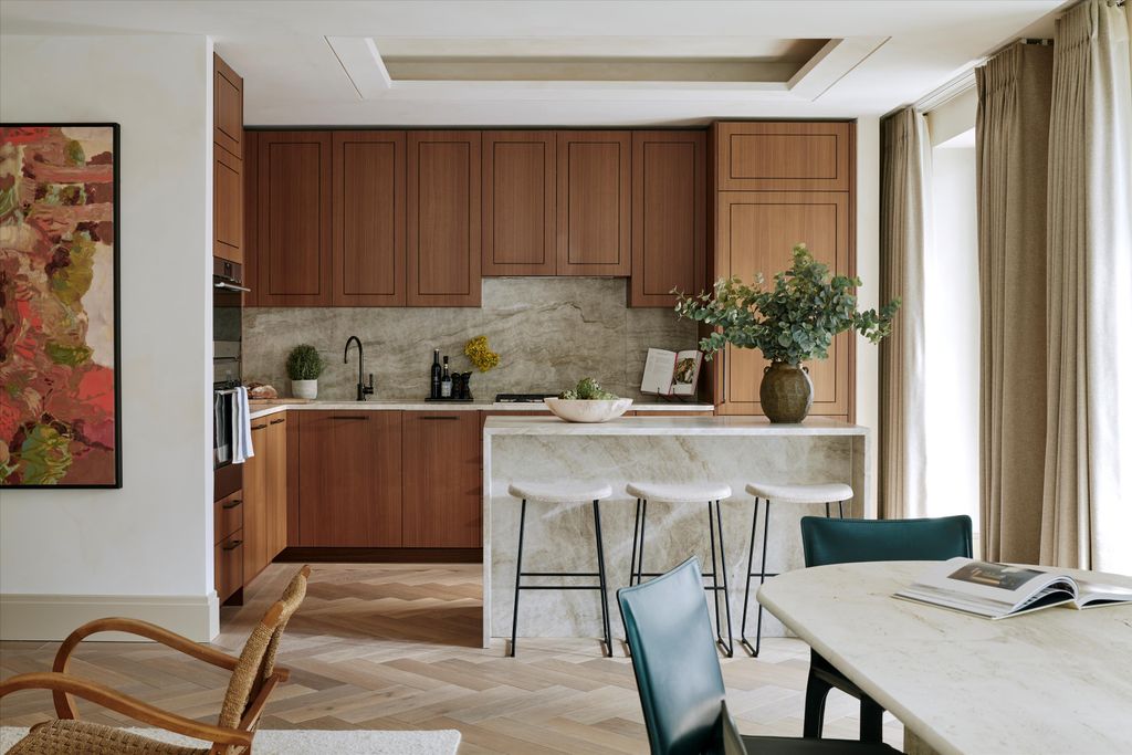 Property photo 3 of 14 Image