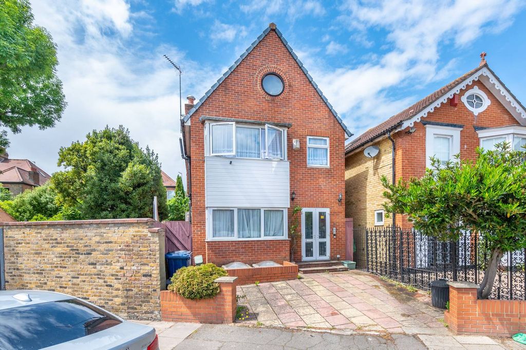 Property photo 1 of 14