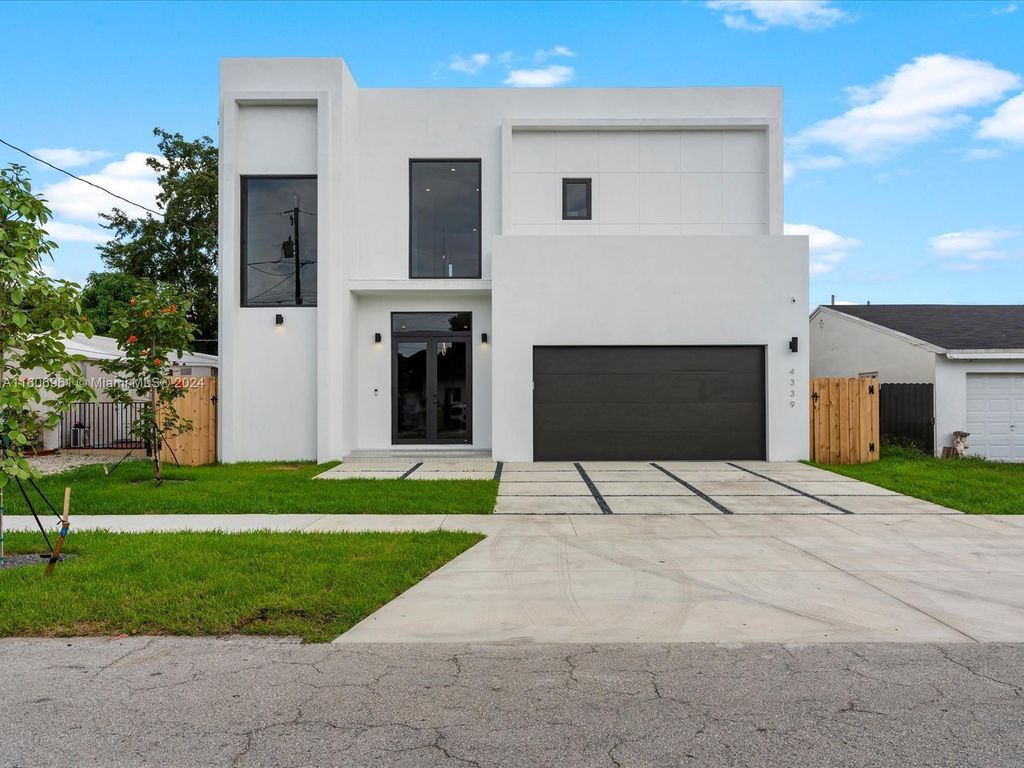 Property photo 1 of 1