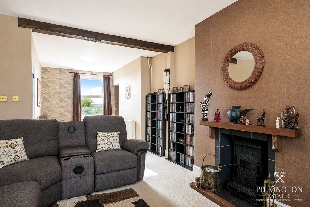 Property photo 3 of 18 5196834
