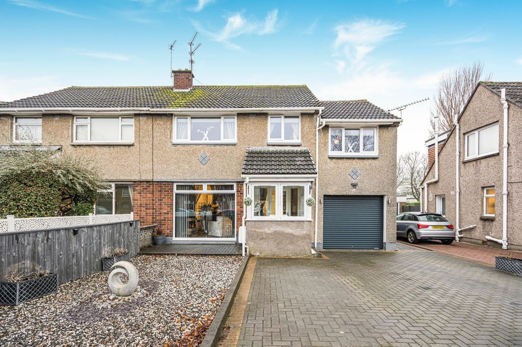 Property photo 1 of 30