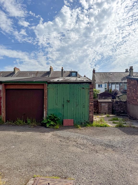 Property photo 2 of 4