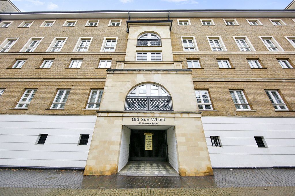 Property photo 3 of 35 Picture No. 24