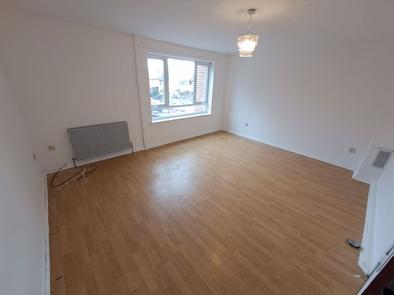 Property photo 2 of 11 Photo 6