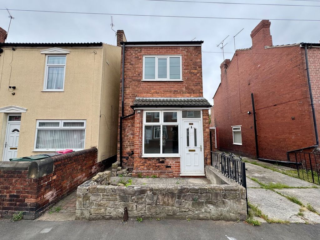Property photo 1 of 16