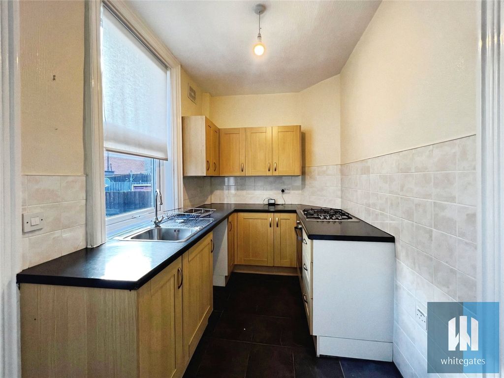 Property photo 3 of 7 Picture No. 08