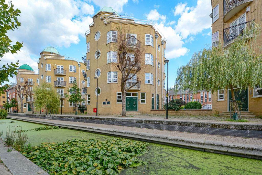 Property photo 1 of 12 Uisrzvjg
