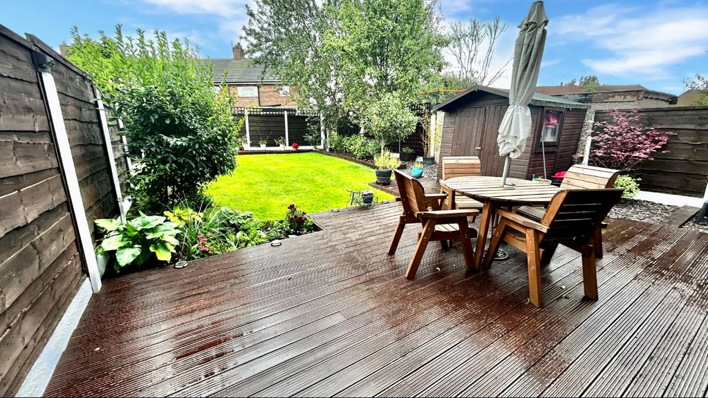Property photo 2 of 22 2