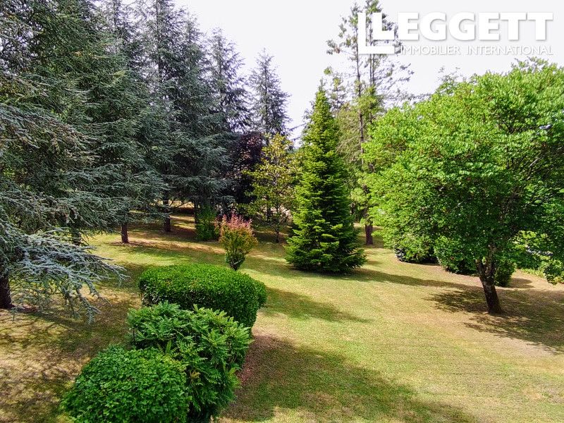 Property photo 3 of 10
