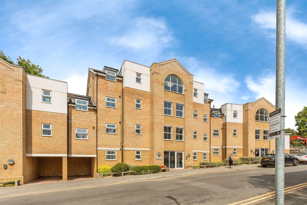 Property photo 2 of 16