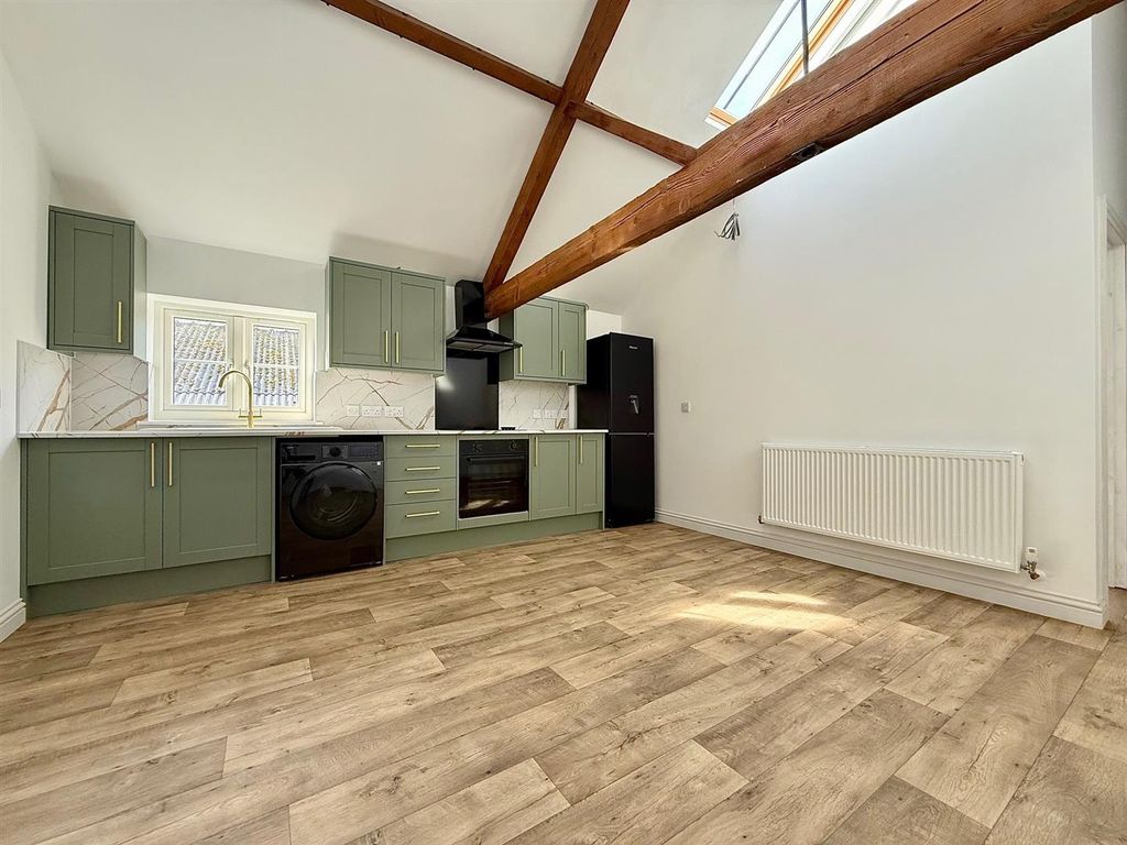 Property photo 3 of 10 Open Plan Kitchen/Living Room