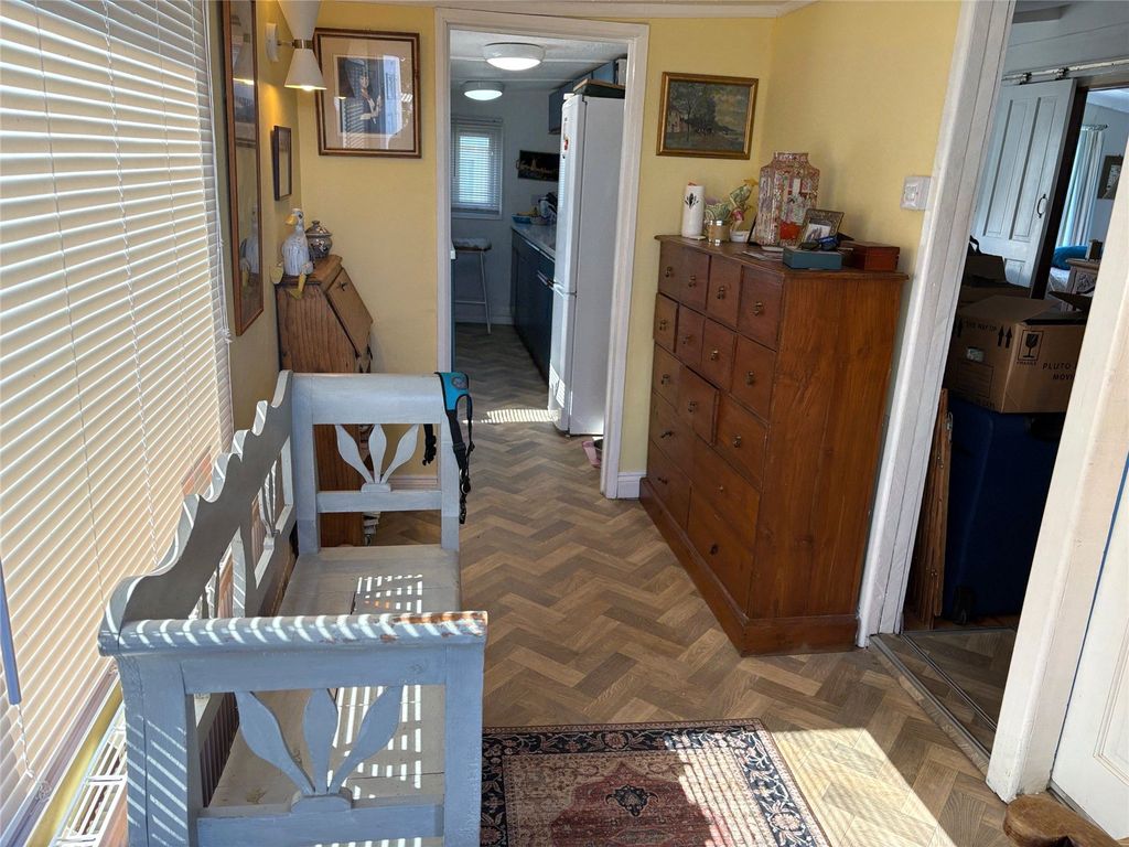 Property photo 3 of 13 Picture No. 57