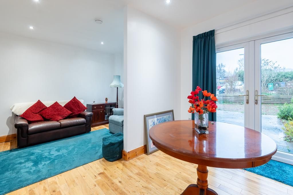 Property photo 3 of 27 Cup1440Seg Living Room 2.Jpg