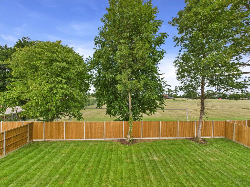 Property photo 2 of 20 Picture No. 02