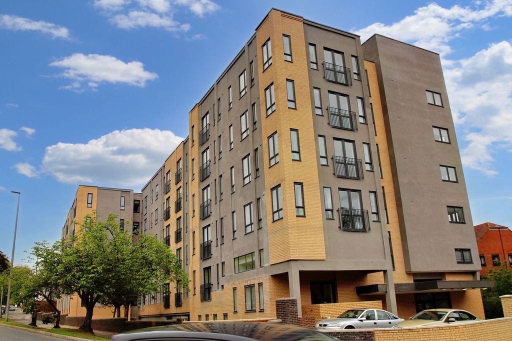 Property photo 1 of 7