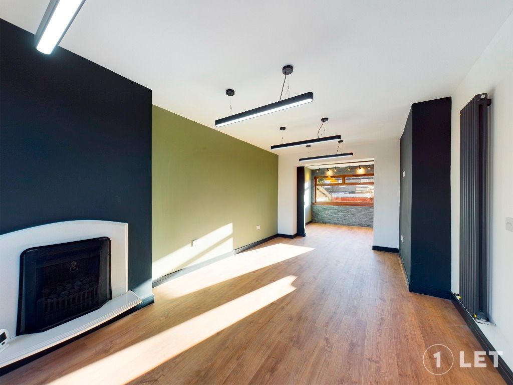 Property photo 3 of 17 Photo 3