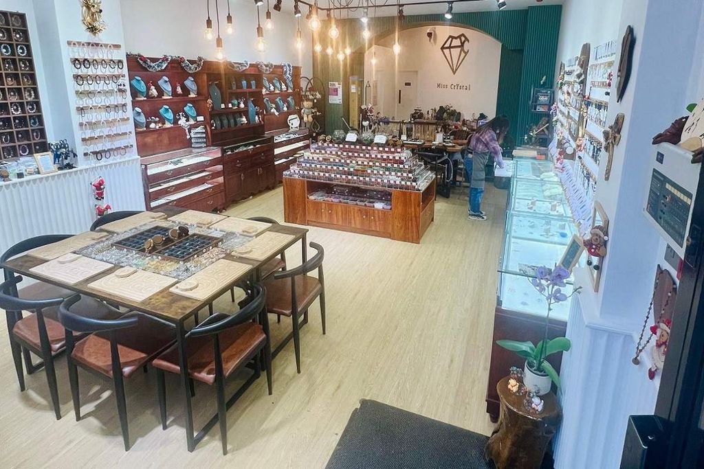 Property photo 3 of 7