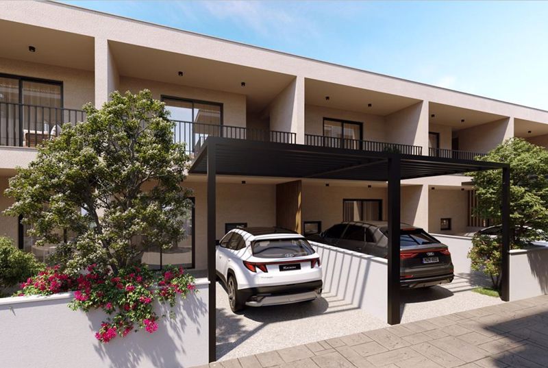 Property photo 3 of 18 Rear Of Townhouses