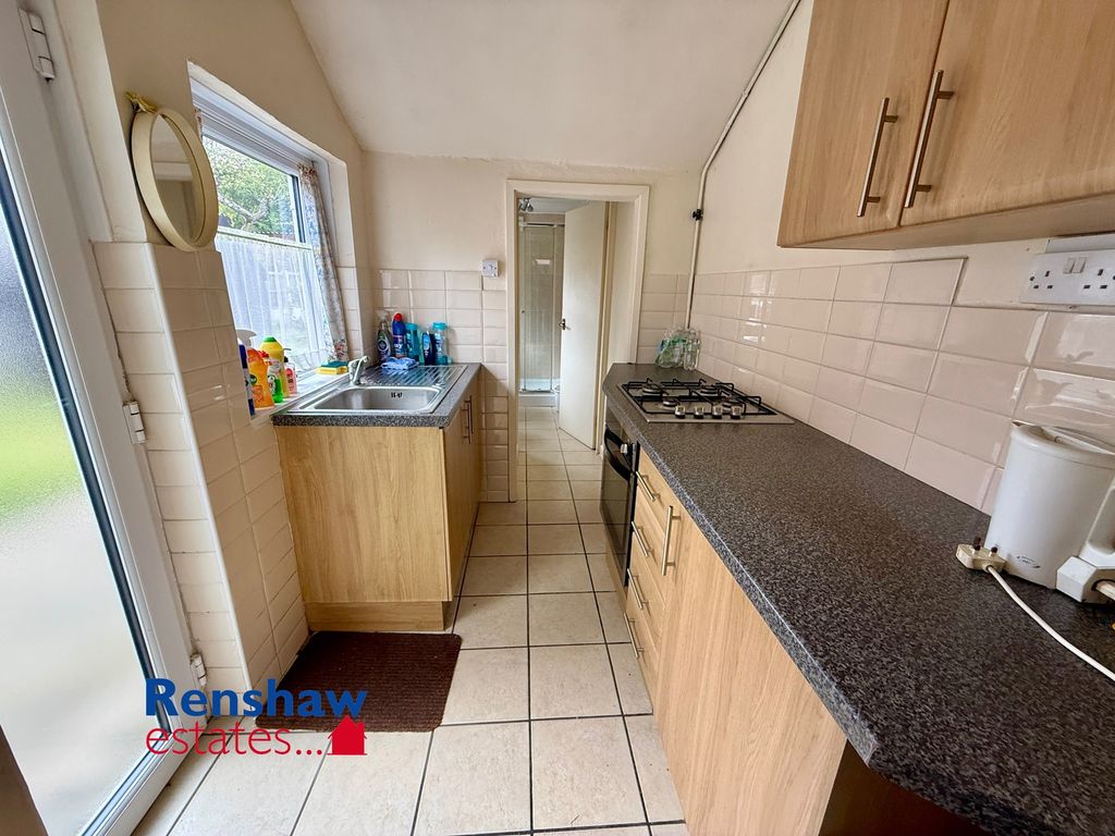 Additional image 5 of 3 bed semi-detached house for saleAlbany Street, Ilkeston, Derbyshire DE7