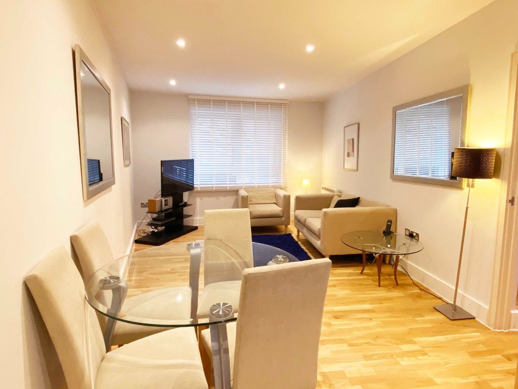 Property photo 1 of 11 3711123