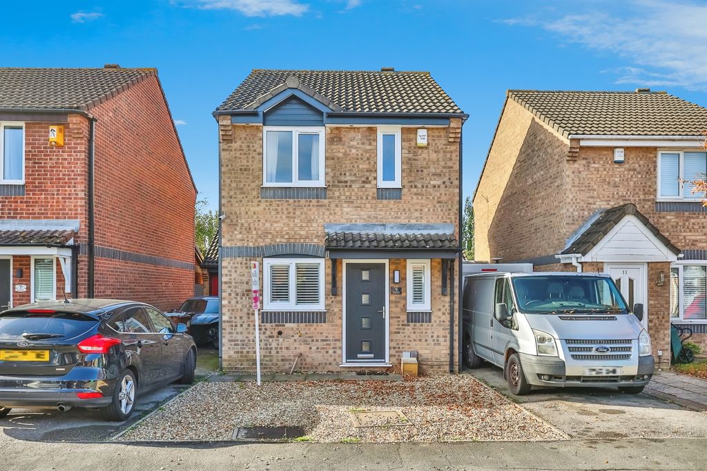 Property photo 1 of 16