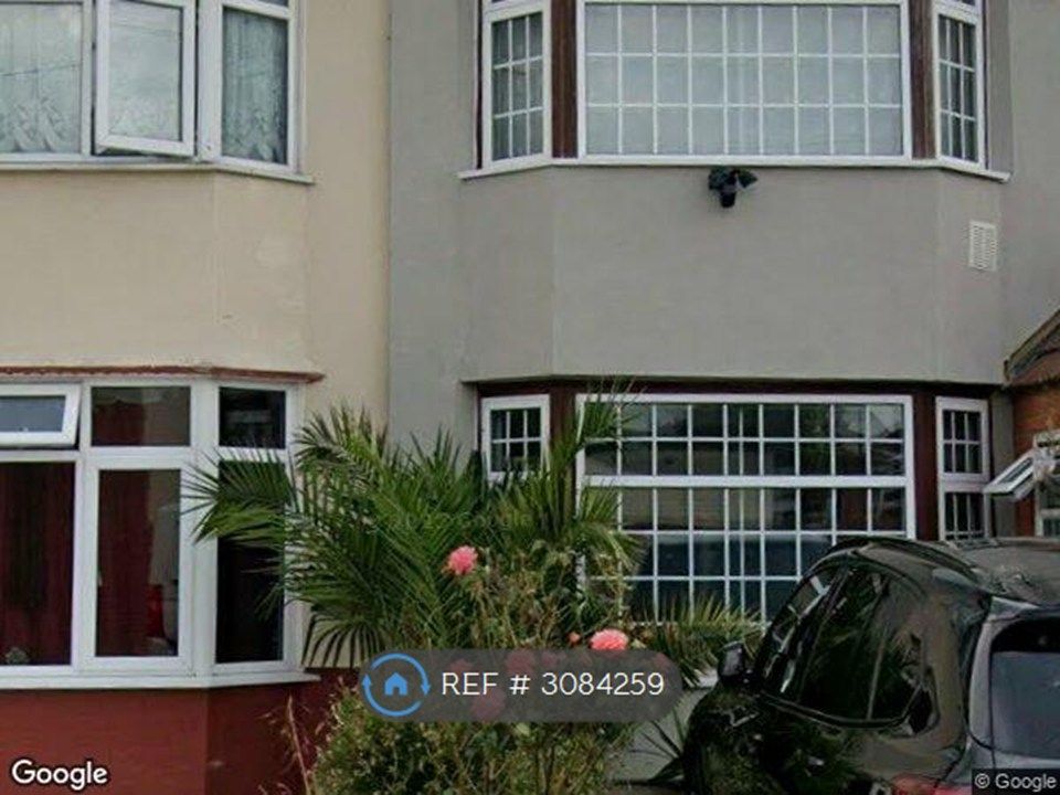 Property photo 1 of 11 House Face
