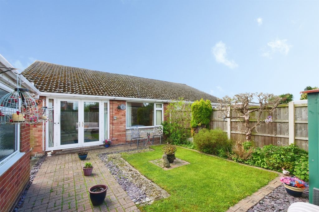Property photo 2 of 16