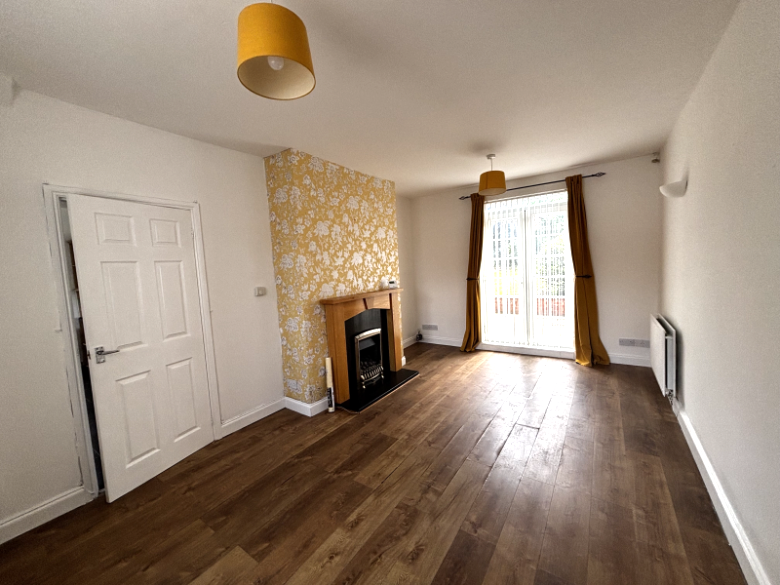 Property photo 3 of 11 Gallery