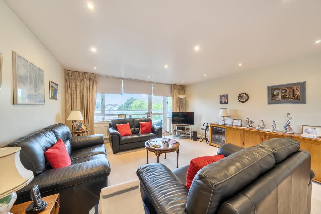 Property photo 2 of 17 Reception Room