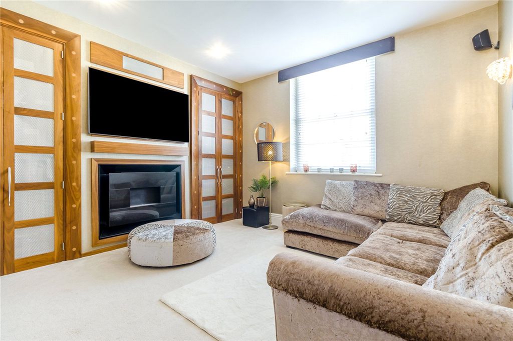 Additional image 7 of 7 bed semi-detached house for saleLime Kiln Lane, Stainton, Rotherham, South Yorkshire S66