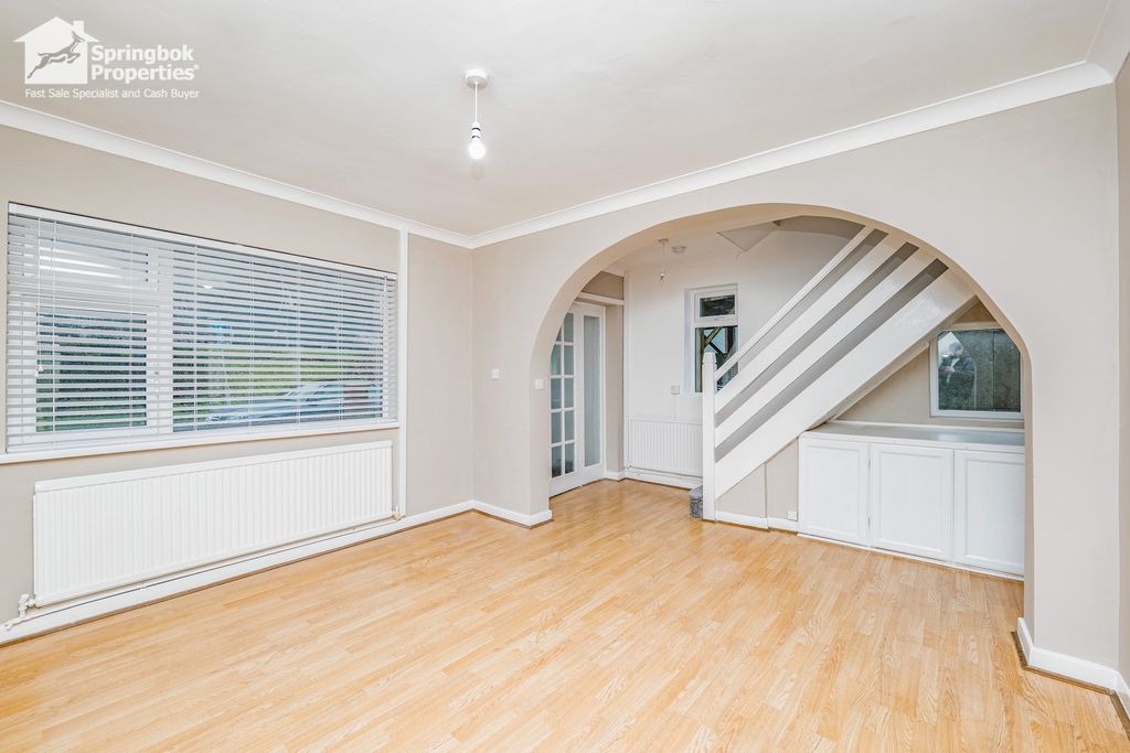 Property photo 3 of 22 Image 2