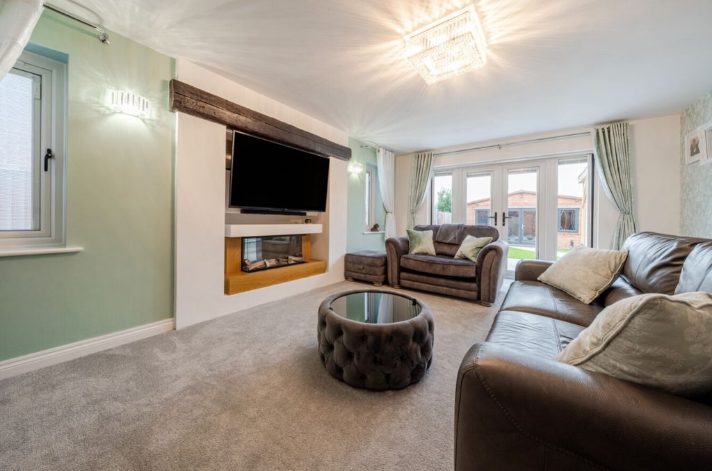 Property photo 3 of 26 1241301 (2)
