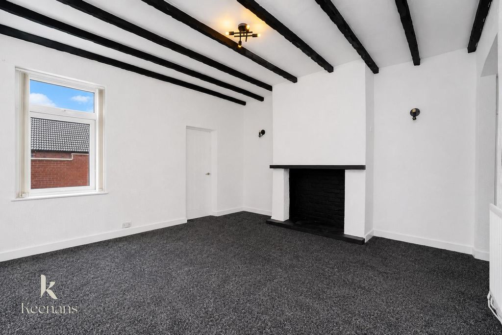 Property photo 1 of 23 61-06.Jpg