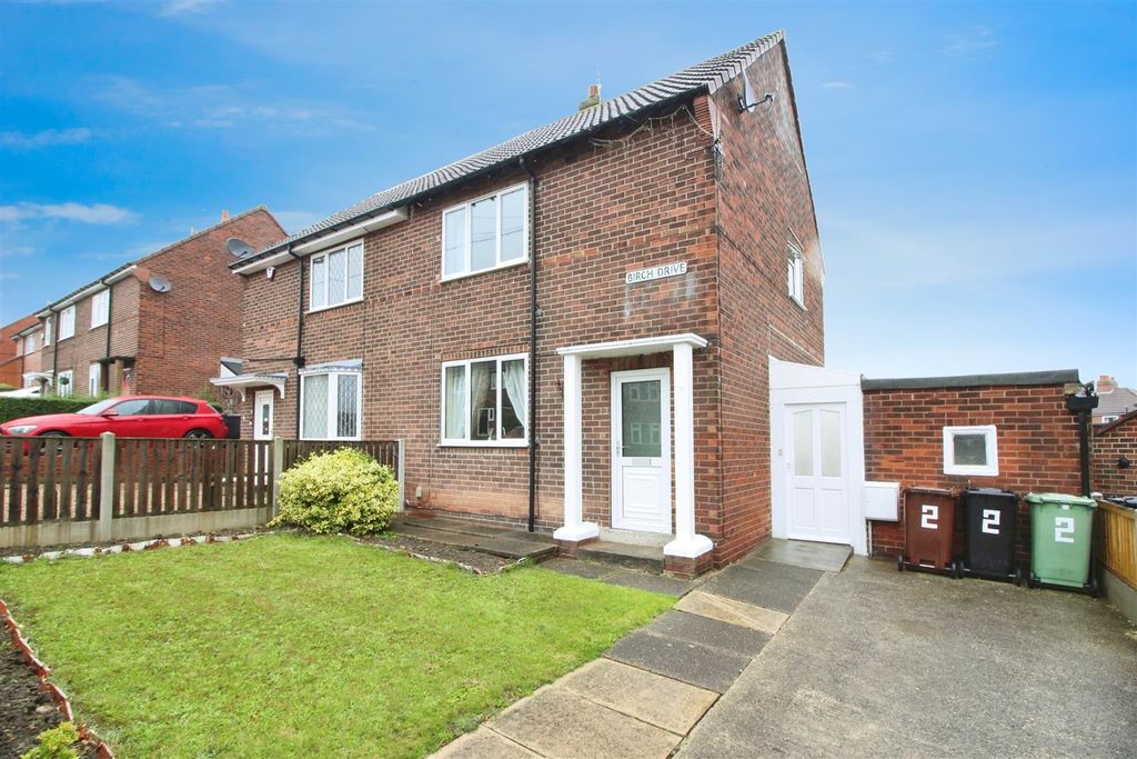 Property photo 1 of 15 Outside