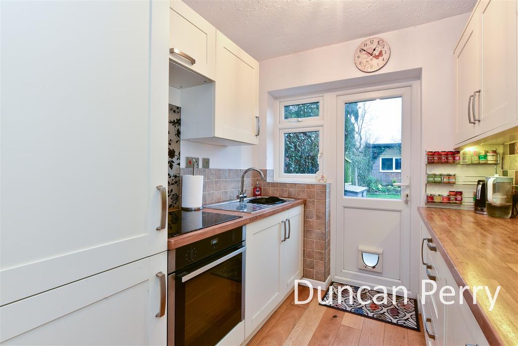 Property photo 3 of 17 Dsc_1947.Jpg